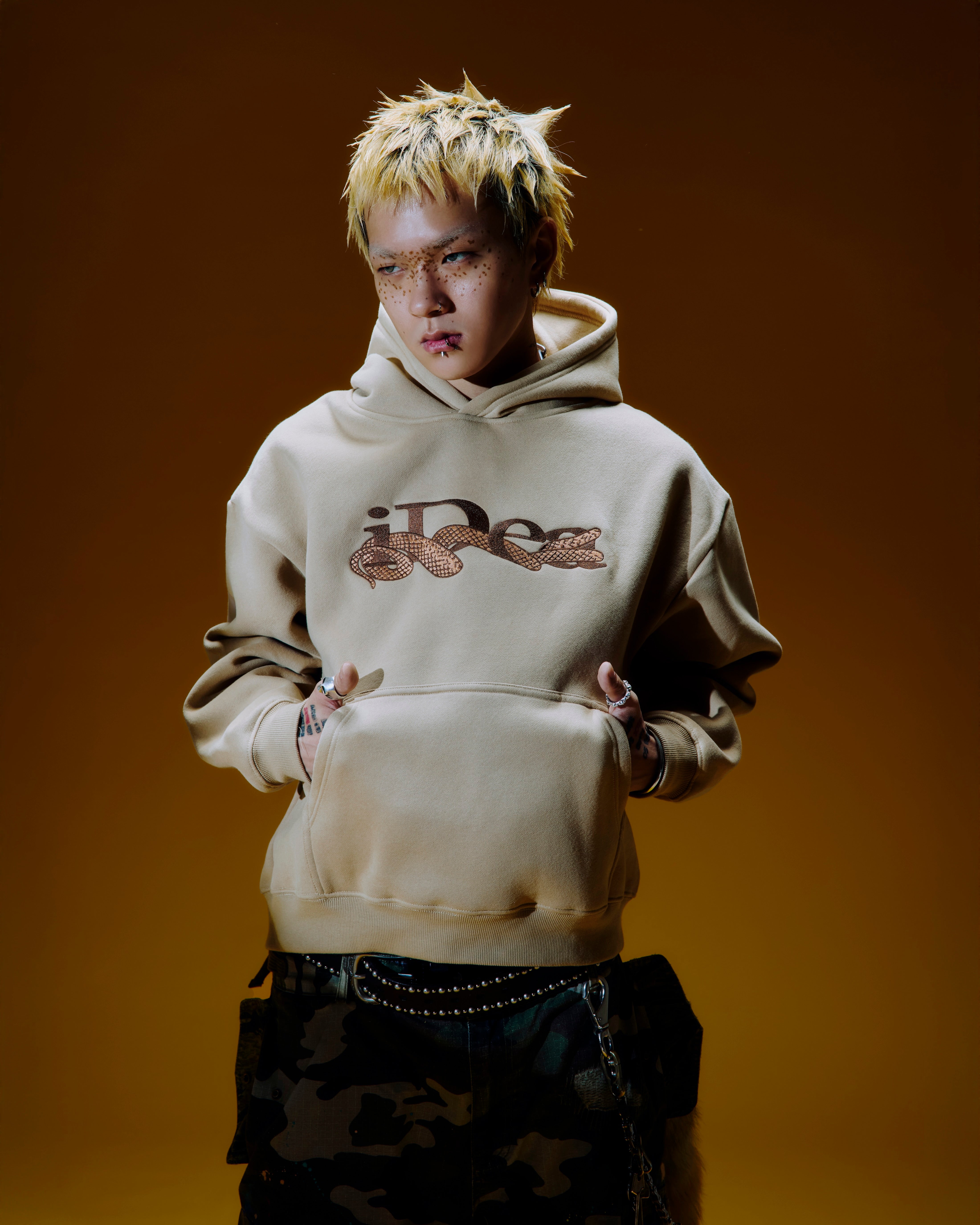 ブラウン　ideaswam OUROBOROS HOODIE 即完売　Mサイズ OUROBOROS HOODIE (Beige) \u2013 IDEASWAM